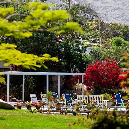 Hotel Los Palomos Lunahuana Exterior photo